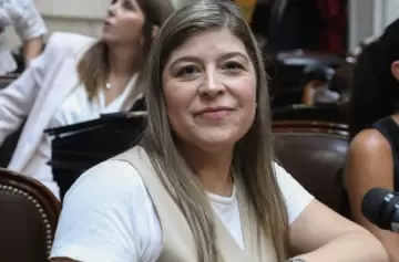 Verónica Razzini: "El mundo sindical en Argentina debe reinventarse"