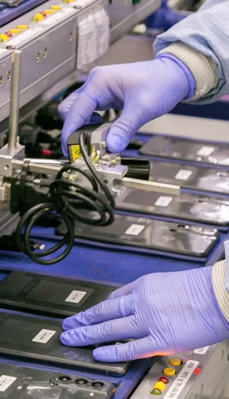 Fabricación de celulares en Tierra del Fuego.