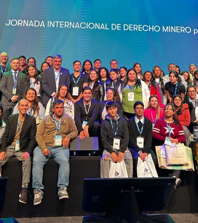 Estudiantes en ArminerA