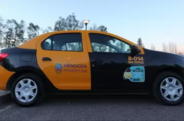 Los taxis y remises aumentarán su tarifa en Mendoza