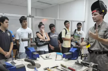 Capital Humano ofrece 497 puestos laborales a personas desempleadas