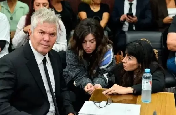 Fernando Burlando, el abogado de Dalma y Gianinna Maradona habló sobre el escándalo en el juicio por la muerte del Diez/ Fuente: X
