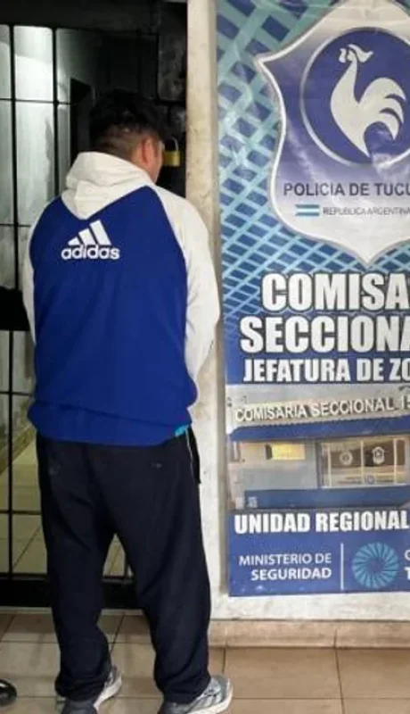 El hombre violento quedó detenido en la Seccional 15ª. (Foto: NA)