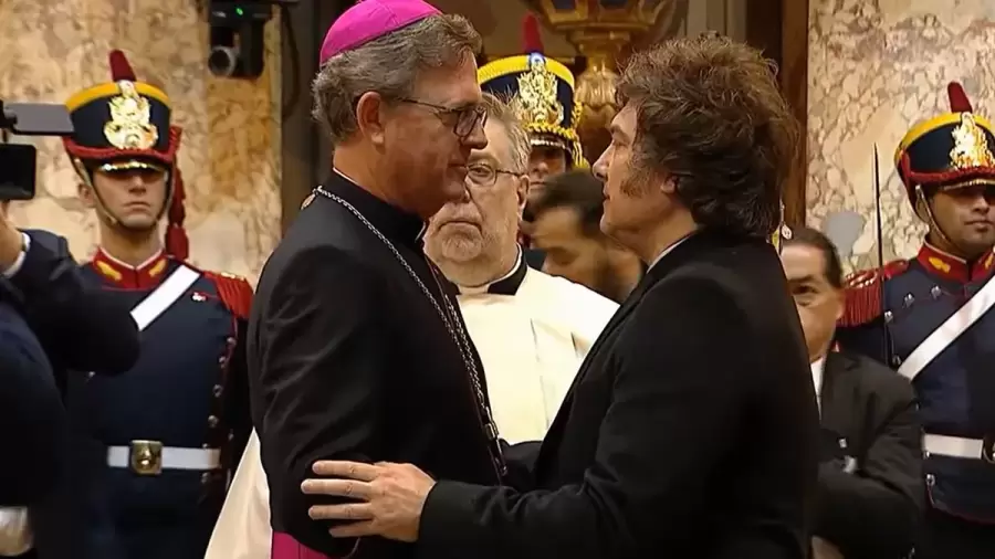 Aparente entendimiento con la Iglesia