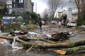 Tornado en Chile dejó heridos, casas destrozadas y calles llenas de escombros