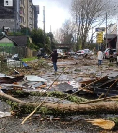 Devastador tornado en Chile soprendió a Puerto Varas/ Fuente: X