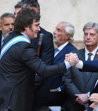 Milei confirma alianza con Macri para elecciones legislativas en Buenos Aires.