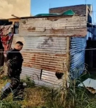 Hallan a un bebé desnudo y abandonado: sus padres estaban ebrios