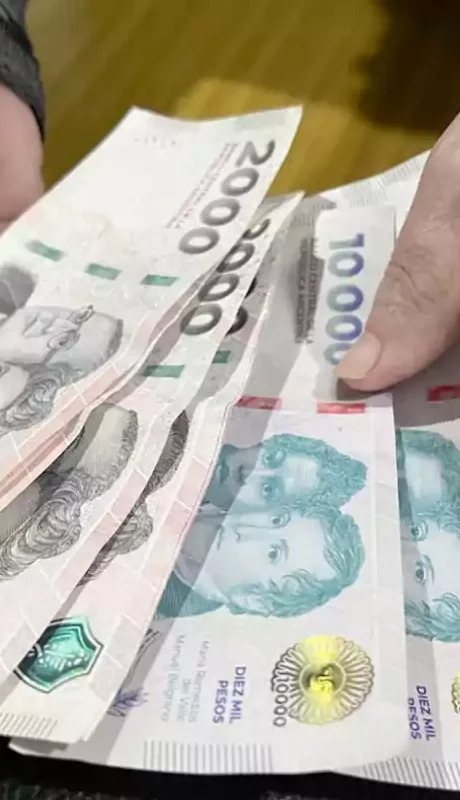 El aguinaldo es para jubilados y pensionados, pero también para trabajadores.