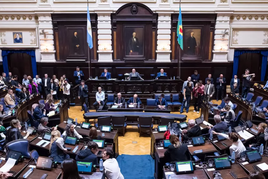 Buscan mayoría en la Legislatura bonaerense