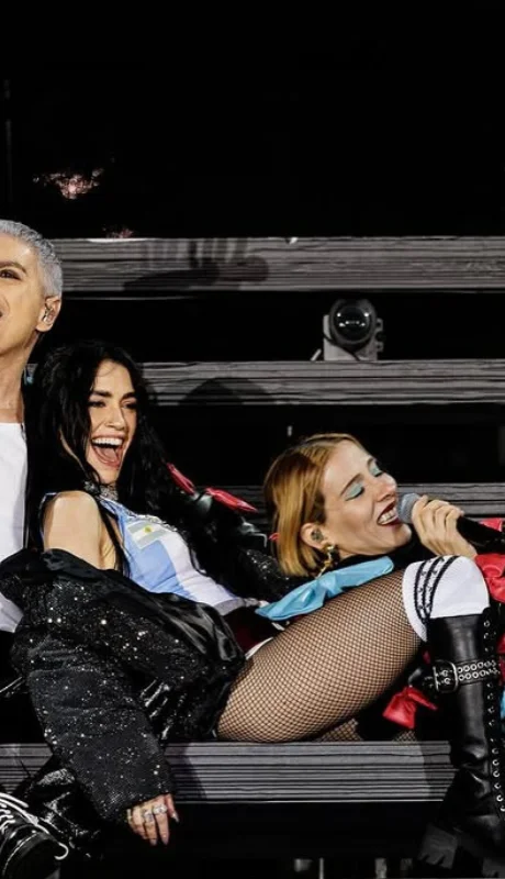 Lali Espósito brindó dos conciertos en Vélez y recaudó una importante cantidad de alimentos.