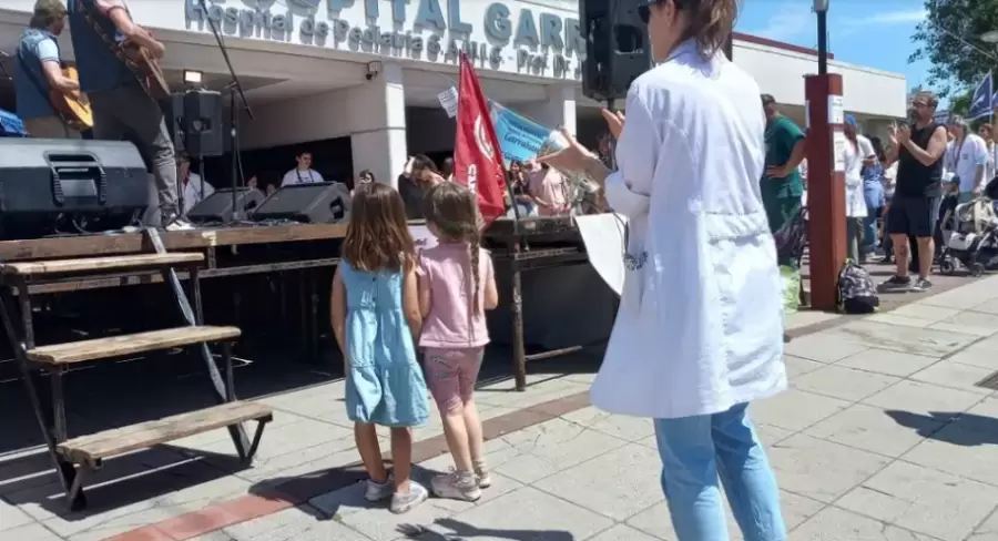Una de las protestas por la situación en el Hospital Garrahan.