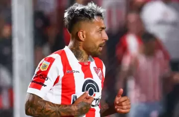 Damián Batallini: La polémica foto del ex-Independiente manejando a 172 km/h