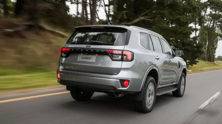 Ford Everest 2025.
