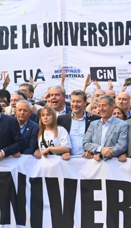 Marcha en defensa de la universidad pública
