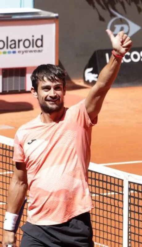 Mariano Navone metió otro triunfazo