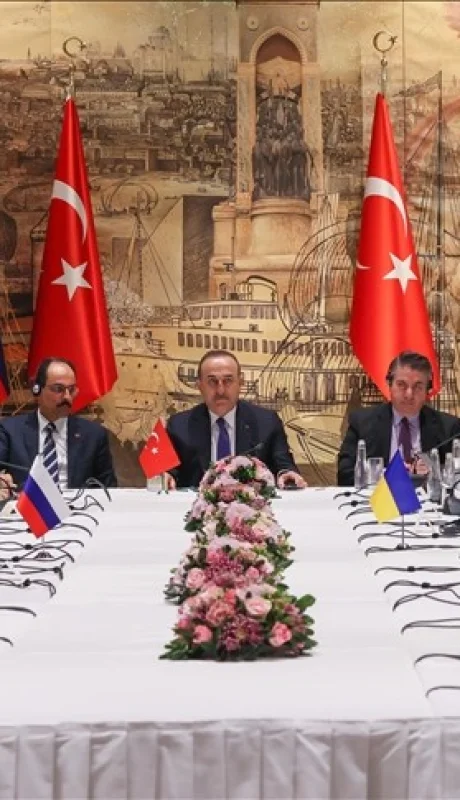 Estambul sería, posiblemente, una vez más el epicentro de las discusiones entre Moscú y Kiev.