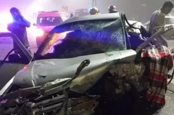 Manejó 17 kilómetros en contramano, chocó a otro auto y mató al conductor