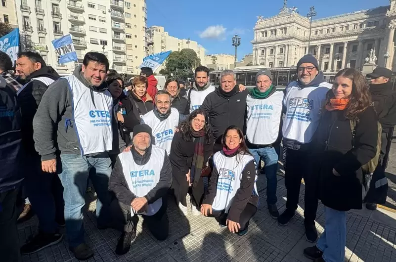Representantes de CTERA ayer en el Congreso de la Nación.