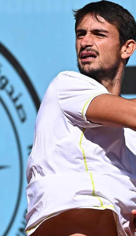 Mariano Navone se la juega este viernes