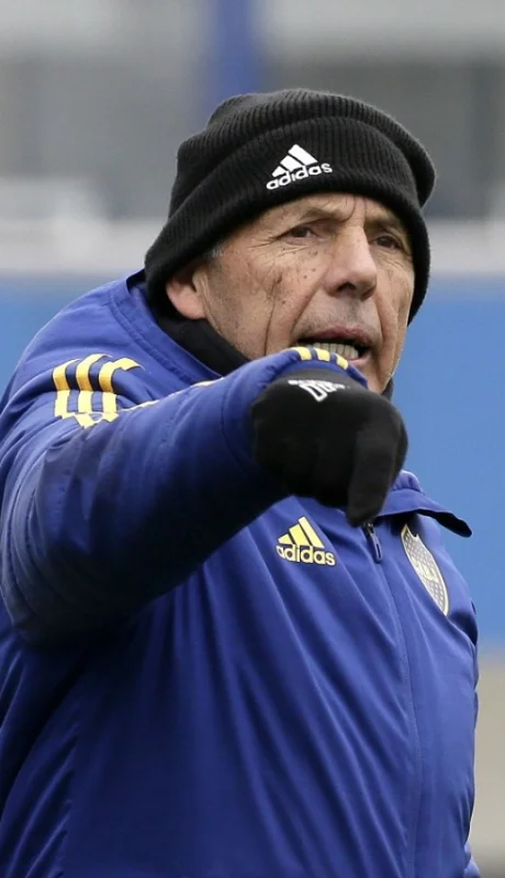 Russo a punto de inaugurar su tercer ciclo