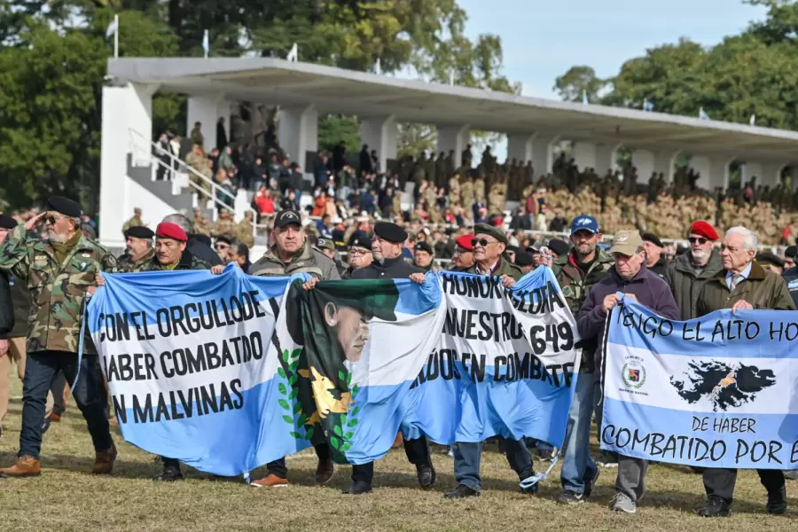 Los veteranos de Malvinas estuvieron presentes en la ceremonia.