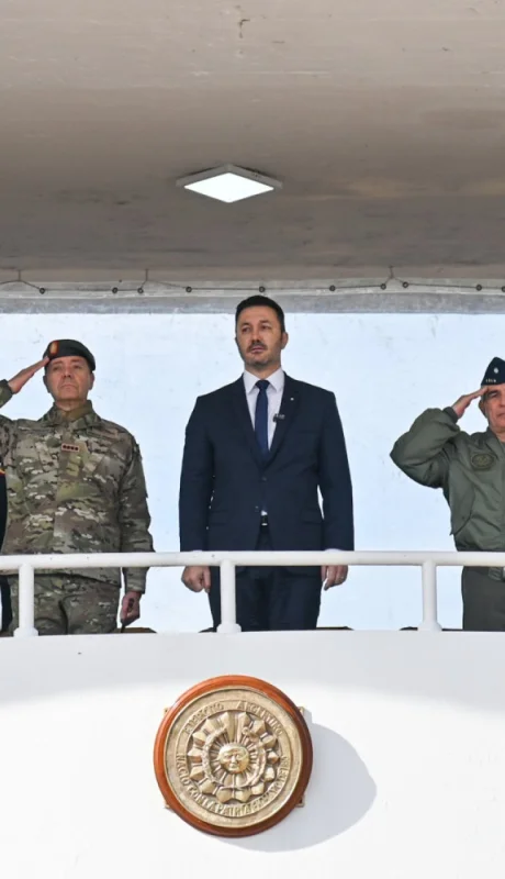 El ministro de defensa destaco el rol primordial que deben tener las fuerzas armadas en un mundo con desafíos cambiantes.