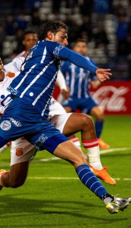 El Tomba logró el primer puesto de la zona.