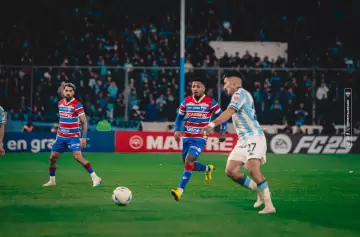 Video: el golazol de Maravilla Martínez para celebrar el triunfo ante Fortaleza