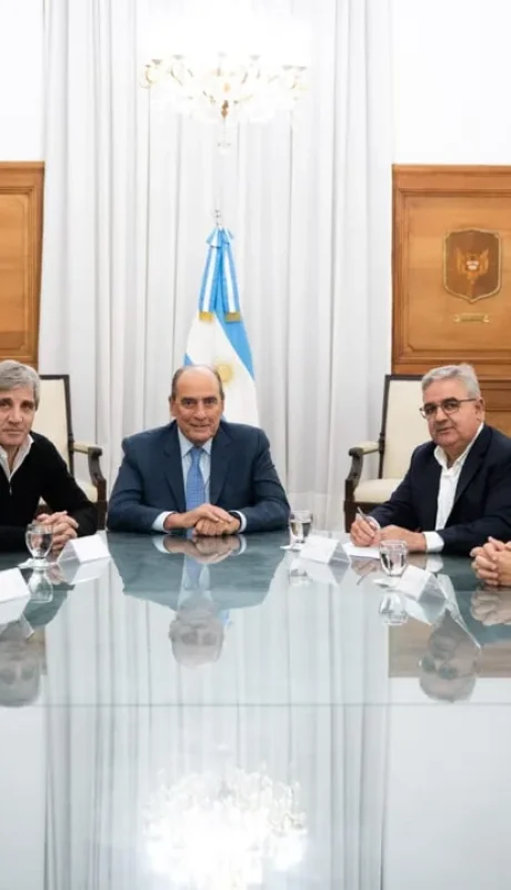 El Gobierno firmó el primer acuerdo en el marco del Plan Colchón. (Foto: NA)