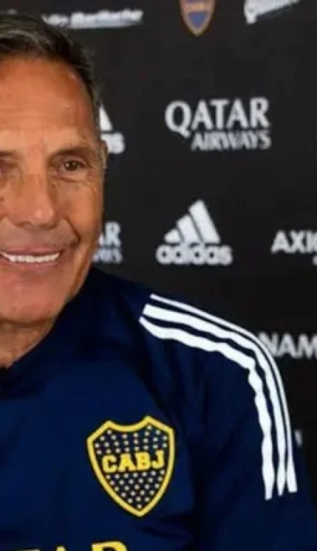 Miguelo sonríe. Vuelve a Boca y dirigirá el Mundial de Clubes.