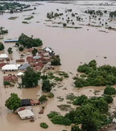 Las corrientes torrenciales hacen desaparecer localidades completas en el país africano.