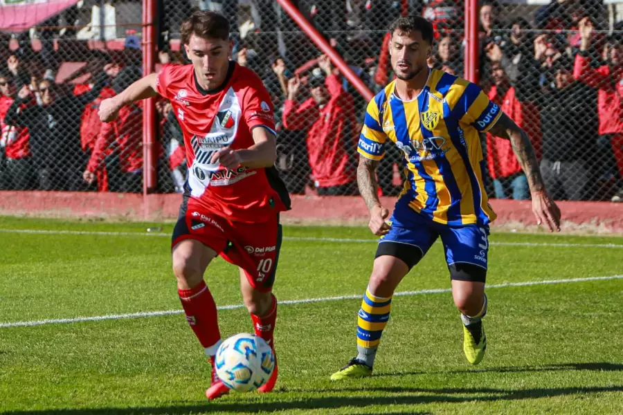 Atlanta sigue firme en la punta