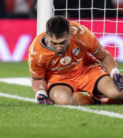El arquero mendocino Juan Pablo Cossani se consagró campeón con Platense/ Fuente: X