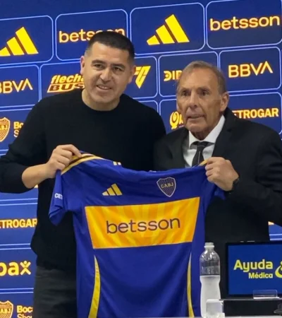 Riquelme presentó a Russo.