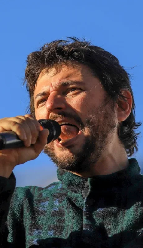 Grabois contra los privilegios