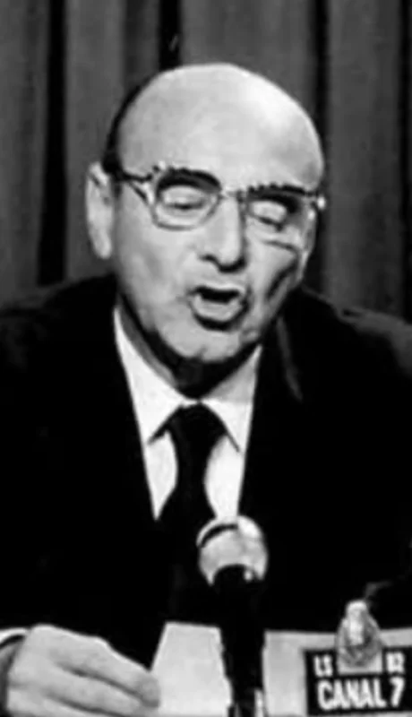 Celestino Rodrigo anuncia anuncia un plan económico que  dejó a todos descolocados. (Foto: archivo web)