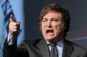 En el Día del Periodista, Milei volvió a burlarse de la prensa