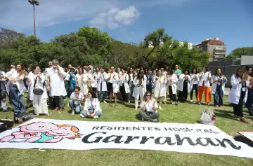 Hospital Garrahan: los residentes levantaron el paro tras conflicto salarial