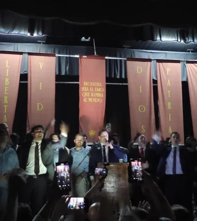 Acto al puro estilo libertario