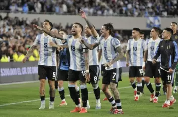 Con Lionel Messi en el banco, el probable equipo de Argentina vs Chile