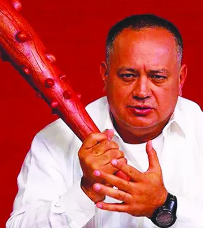 El infame Diosdado fue confrontado en su programa -con el mazo dando-