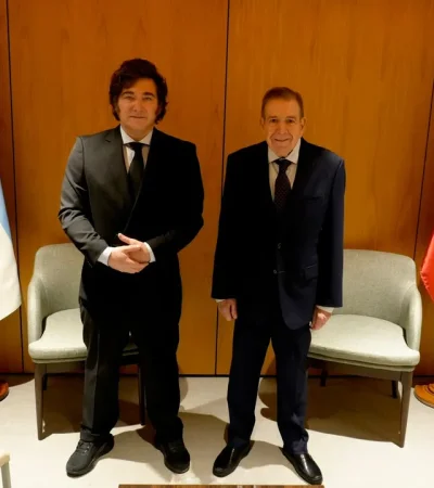 Milei reconoce a González Urrutia como presidente electo de Venezuela.