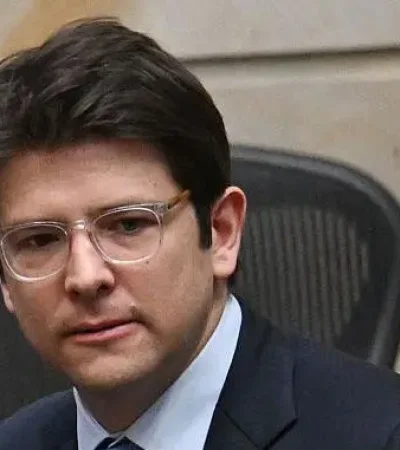 Miguel Uribe Turbay, herido en un atentado