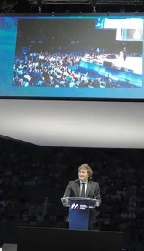 El presidente Javier Milei en el Madrid Economic Forum, en el Palacio Vistalegre, en Madrid, España. Fuente: NA