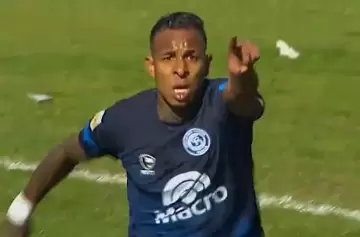 Atento Independiente Rivadavia: un grande de Argentina quiere a Sebastián Villa