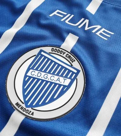 Godoy Cruz tiene una nueva casaca.