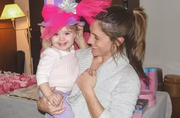Soledad Pastorutti emocionó al celebrar el cumpleaños de 15 de su hija