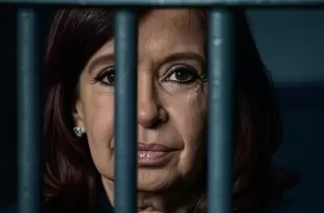 Cristina Kirchner y otros implicados en la causa Vialidad, citados en Comodoro Py