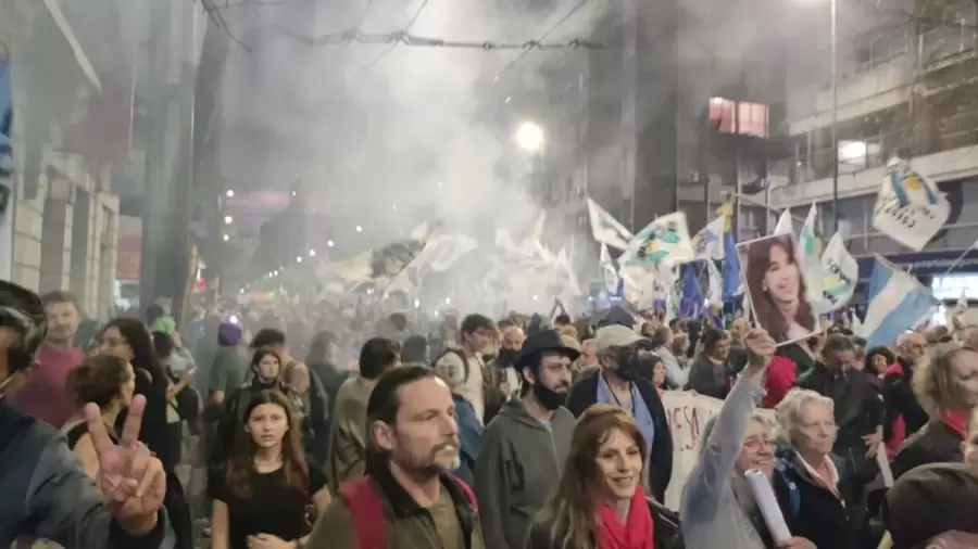 Respuesta de miles de seguidores